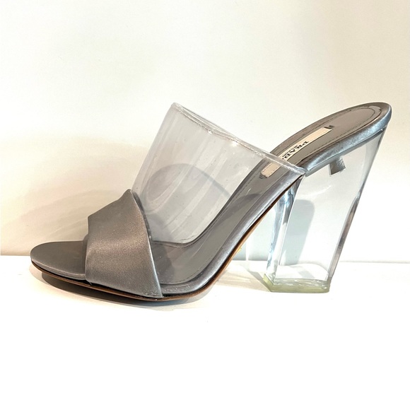 Prada clear heels - Picture 2 of 6
